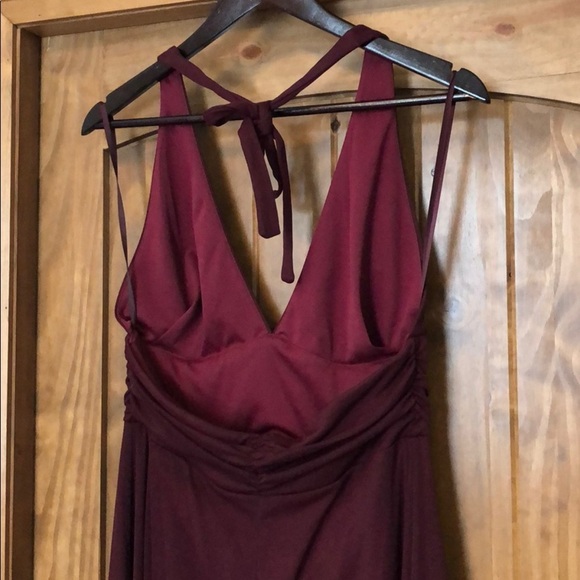 La Chateau Burgundy Dress - Picture 6 of 7